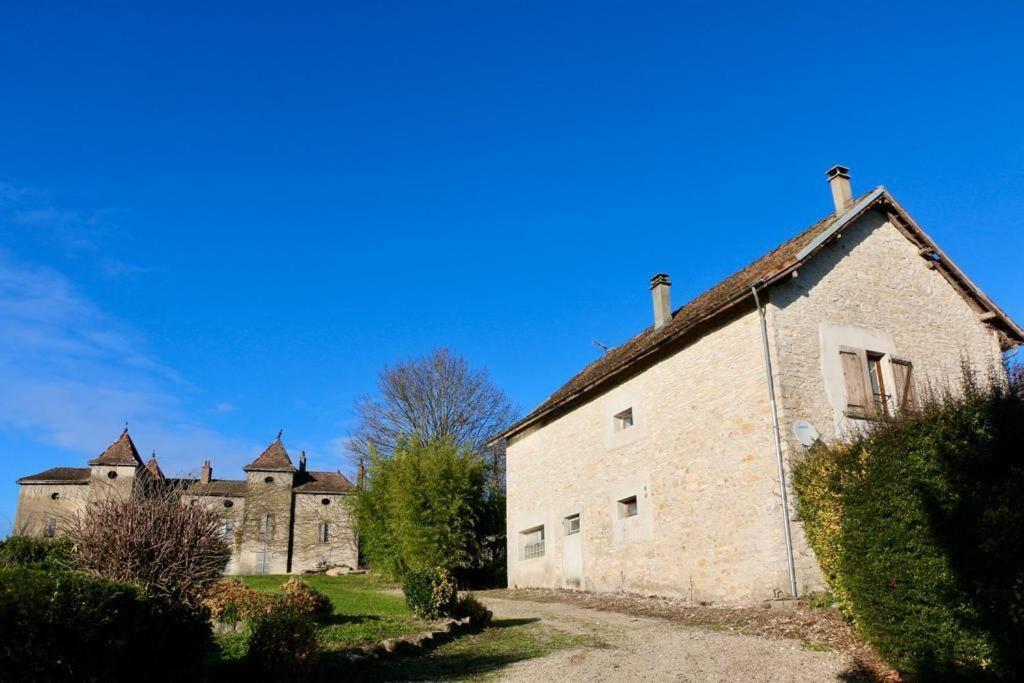 Maison Spacieuse A Boulieu Courtenay (Isere)